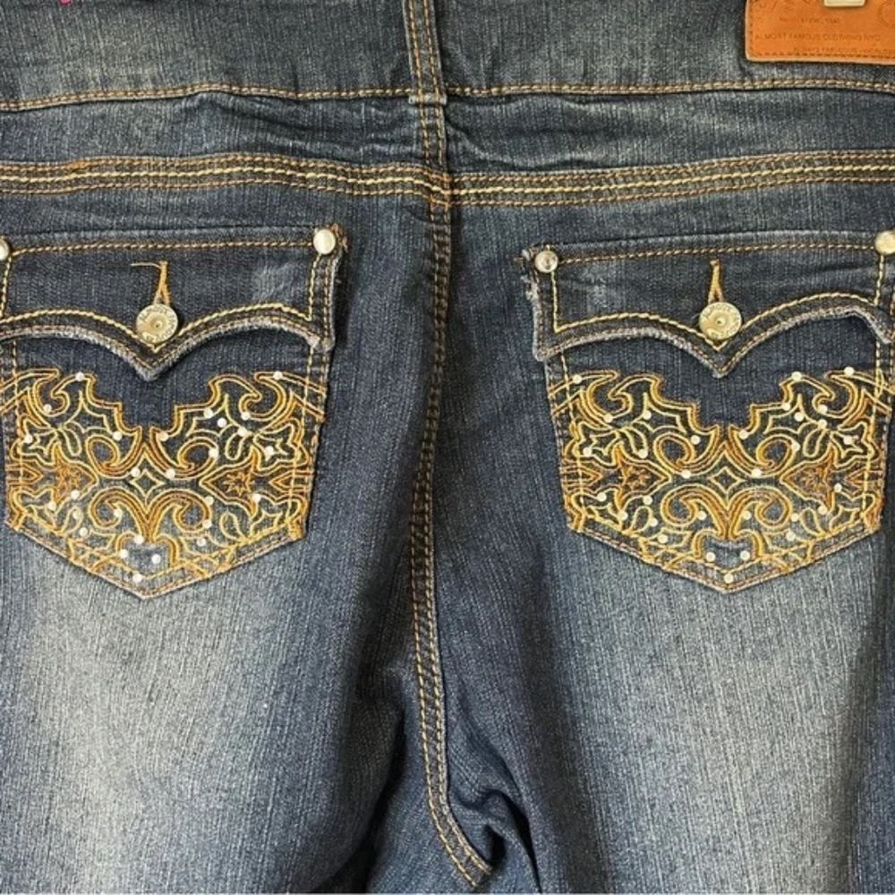 Almost Famous Jeans Distressed Rhinestone Bootcut Dark Wash Size 20 - Picture 6 of 11